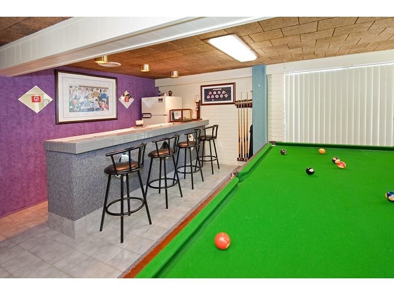 77 Kershaw Street, Park Avenue QLD 4701