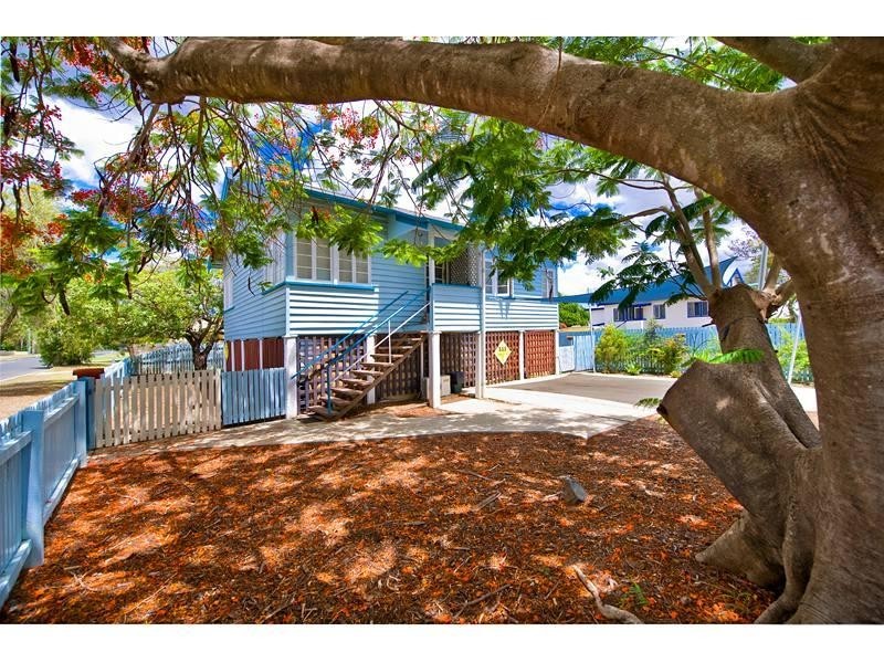 302 Waterloo Street, Berserker QLD 4701