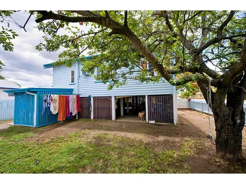 302 Waterloo Street, Berserker QLD 4701