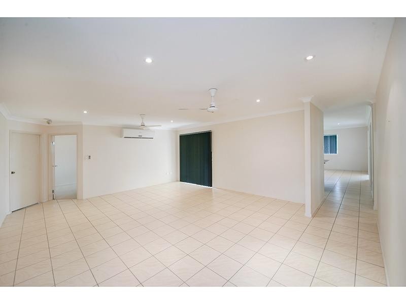 17 Mark Action Close, Rockyview QLD 4701