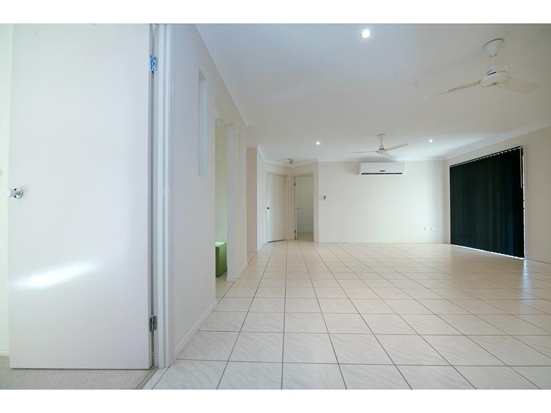 17 Mark Action Close, Rockyview QLD 4701