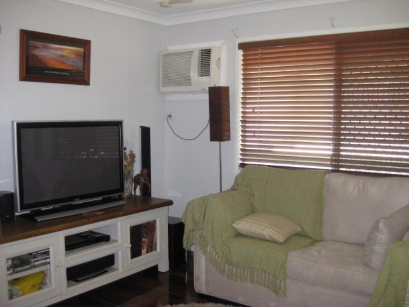 99 Alexander Street, Park Avenue QLD 4701