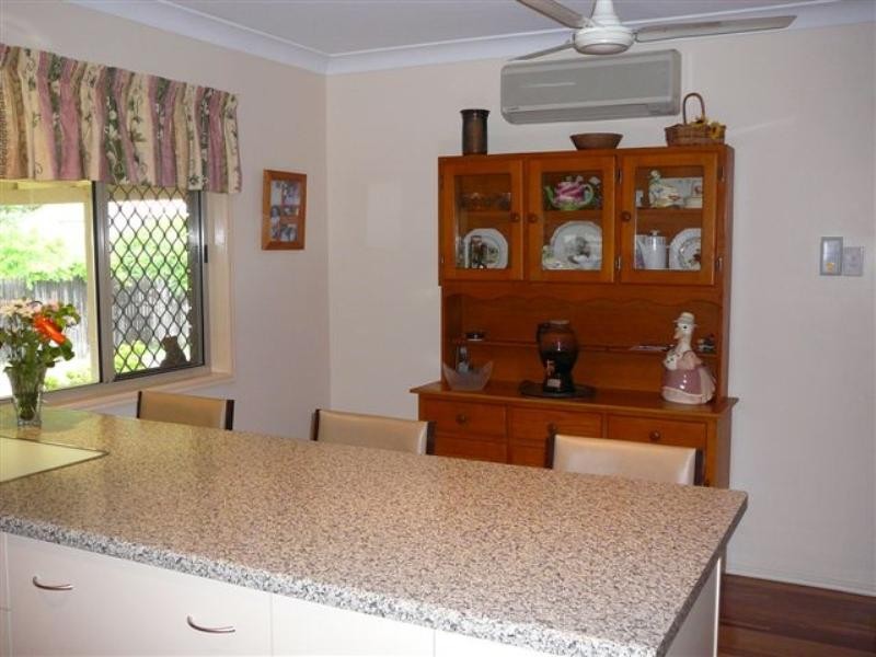 9 Kavanagh Crescent, Koongal QLD 4701