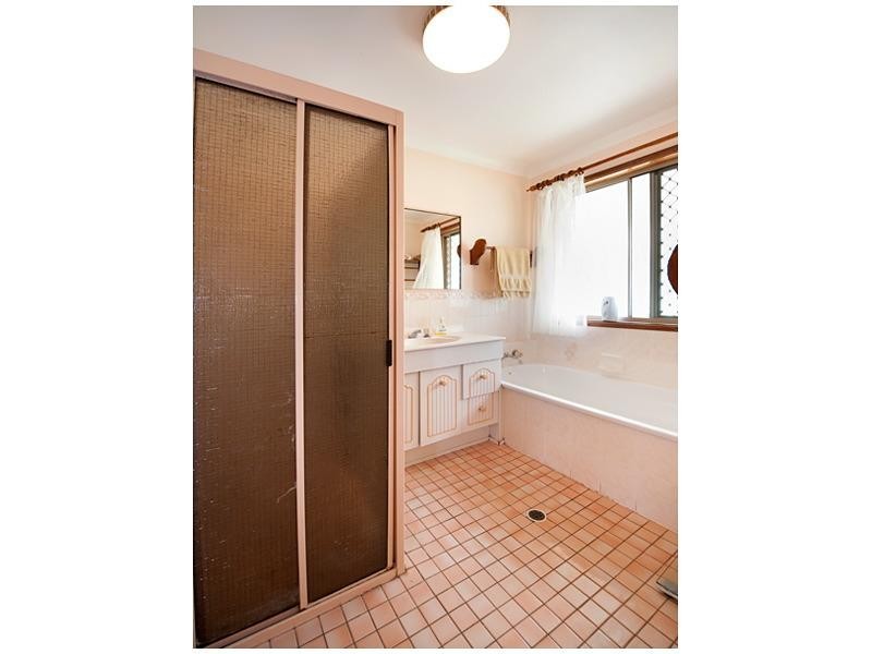 13 Davison Street, Gracemere QLD 4702