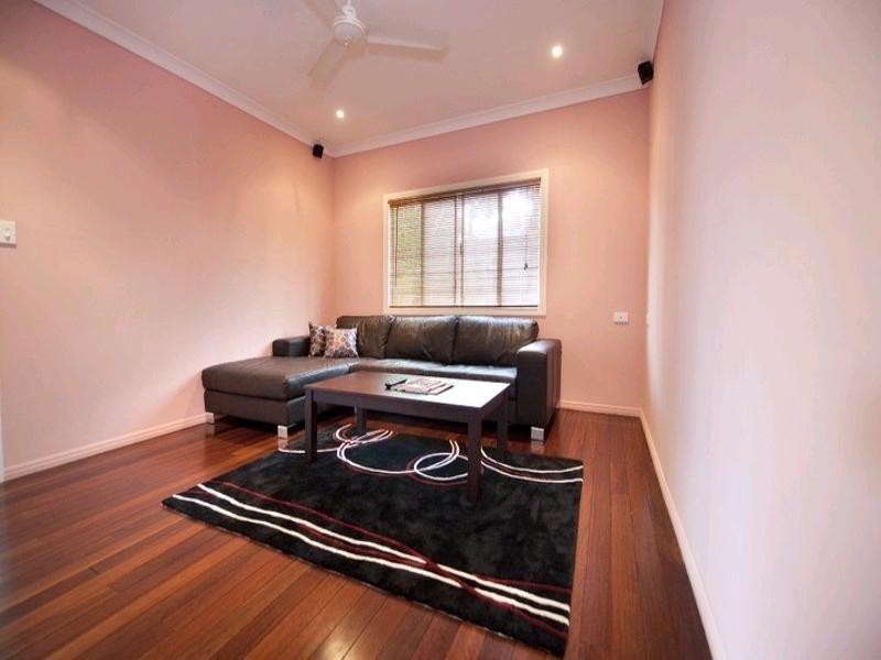 97 Stamford Street, Berserker QLD 4701