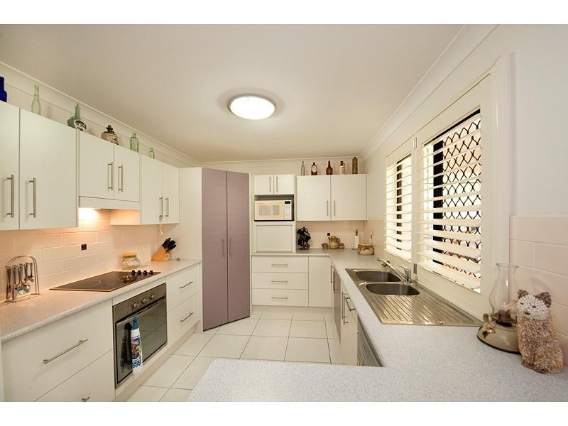 10 Woodland Drive, Frenchville QLD 4701