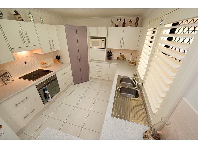 10 Woodland Drive, Frenchville QLD 4701