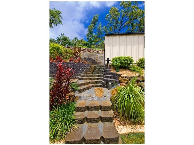 10 Woodland Drive, Frenchville QLD 4701