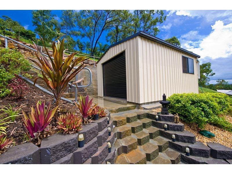 10 Woodland Drive, Frenchville QLD 4701