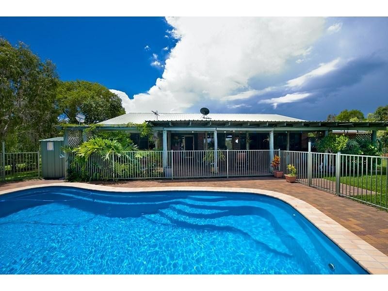 16 Green Avenue, Glenlee QLD 4711