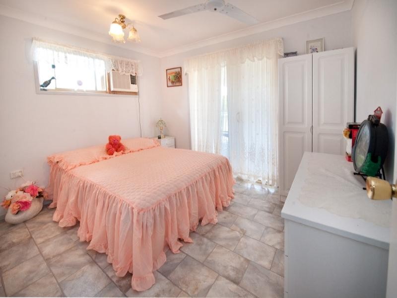 43 Samuel Crescent, Parkhurst QLD 4702