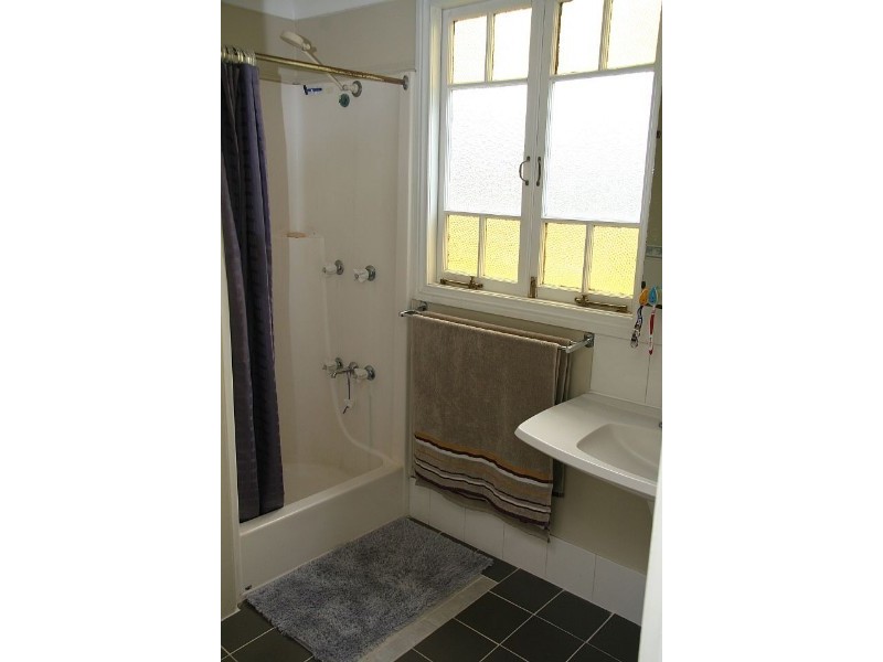 105 Black Gin Creek Road, Alton Downs QLD 4702