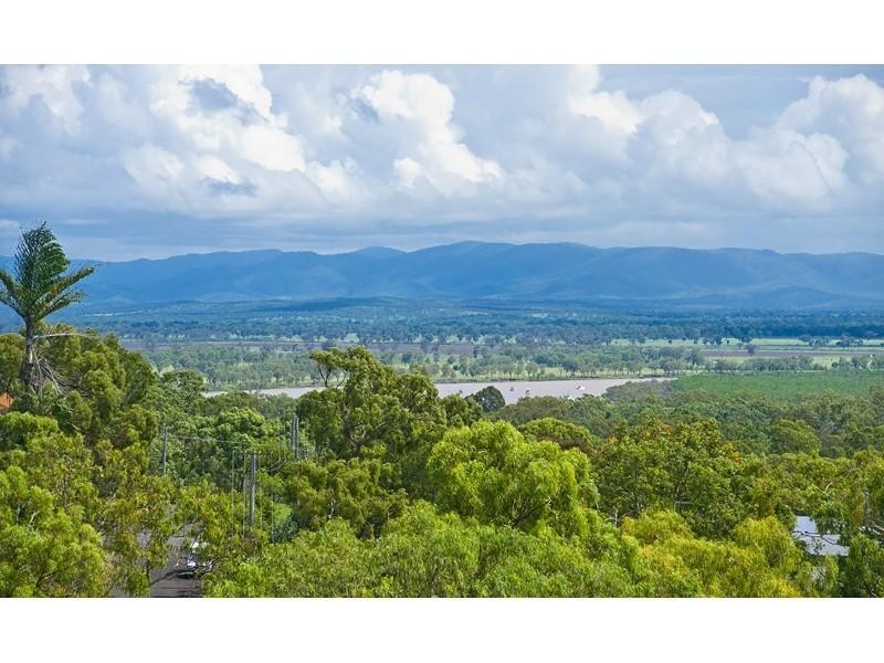 313 Thirkettle Avenue, Frenchville QLD 4701