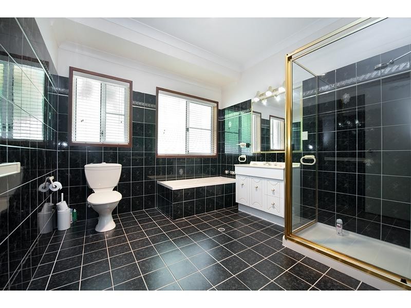 313 Thirkettle Avenue, Frenchville QLD 4701