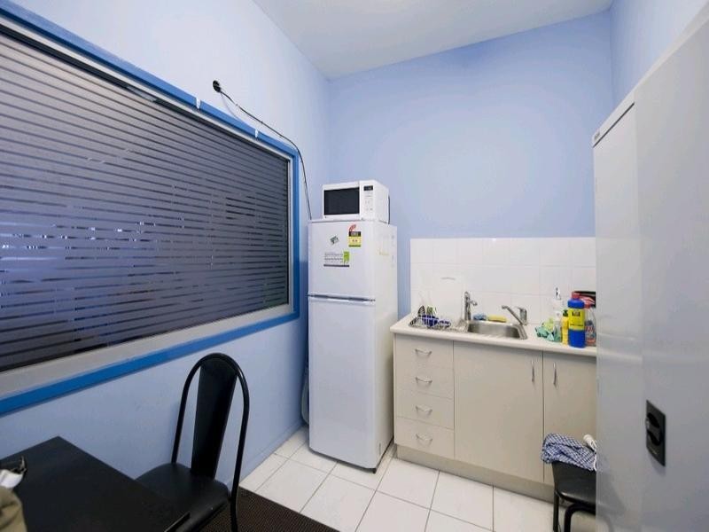 240 Canning Street, Allenstown QLD 4700