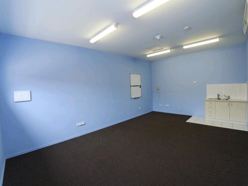 240 Canning Street, Allenstown QLD 4700