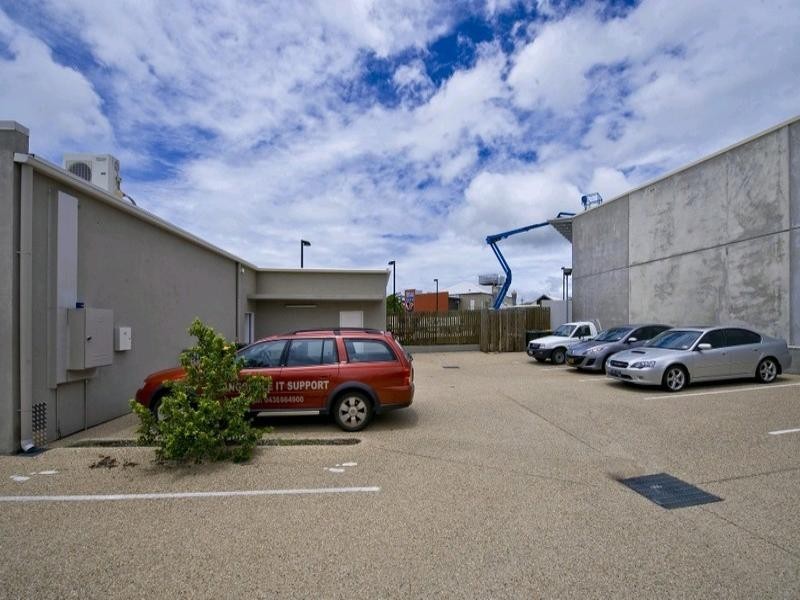 240 Canning Street, Allenstown QLD 4700