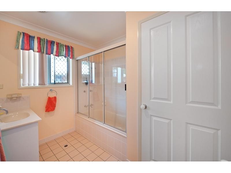 4 Beaumont Drive, Frenchville QLD 4701