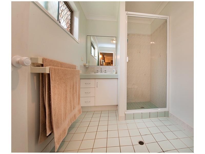 4 Beaumont Drive, Frenchville QLD 4701