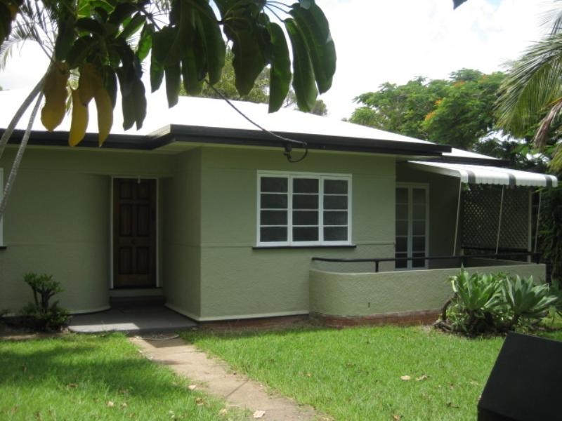 48 Pennycuick Street, West Rockhampton QLD 4700