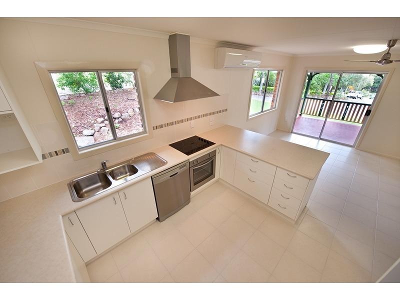 7 Whiteley Street, Frenchville QLD 4701