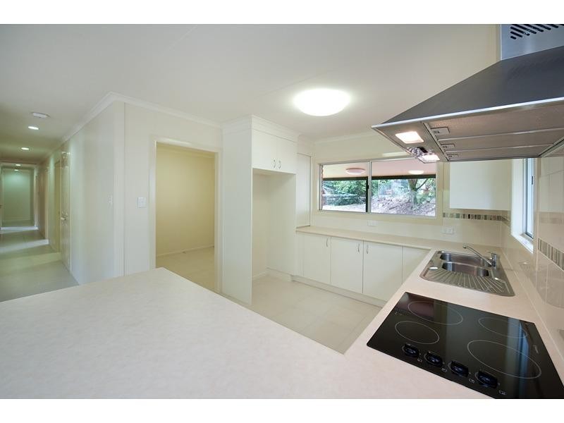 7 Whiteley Street, Frenchville QLD 4701