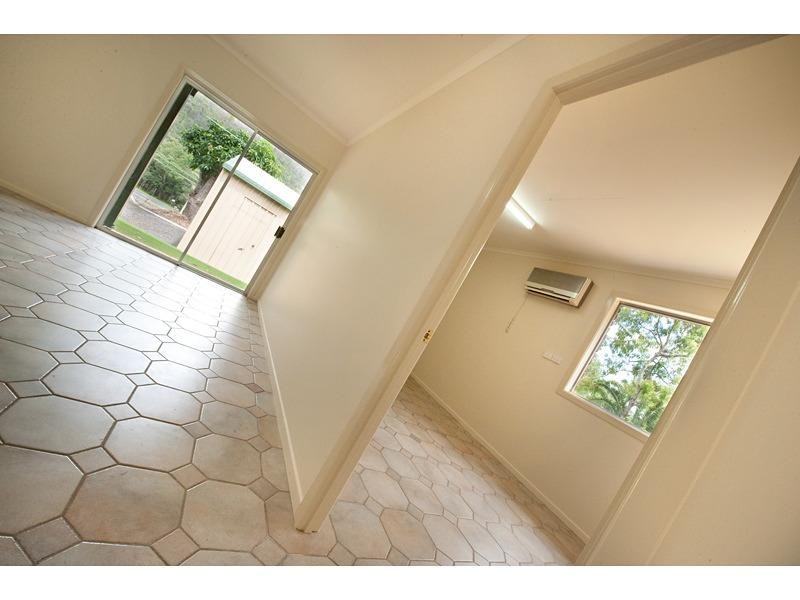 7 Whiteley Street, Frenchville QLD 4701