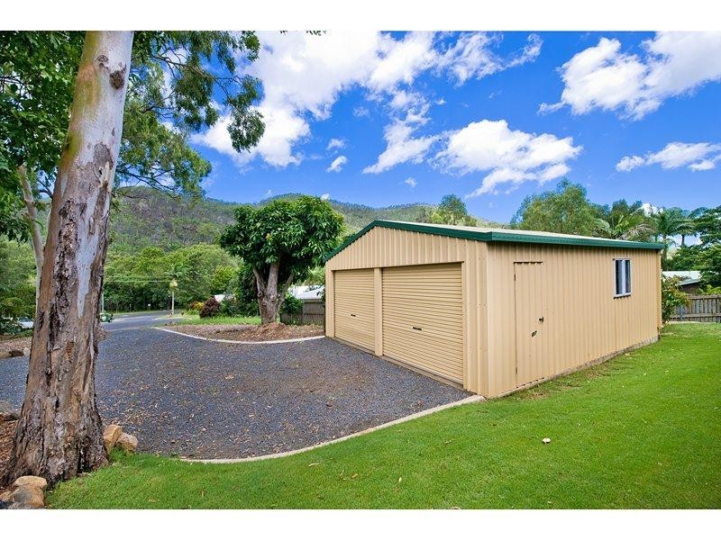 7 Whiteley Street, Frenchville QLD 4701