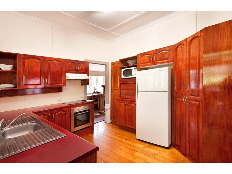 7 Oakley Street, Wandal QLD 4700