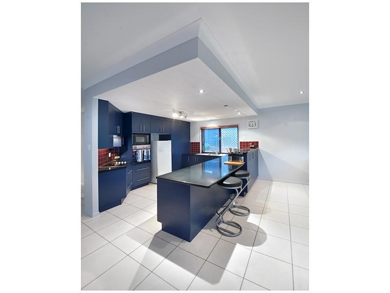 4 Greenwood Close, Frenchville QLD 4701