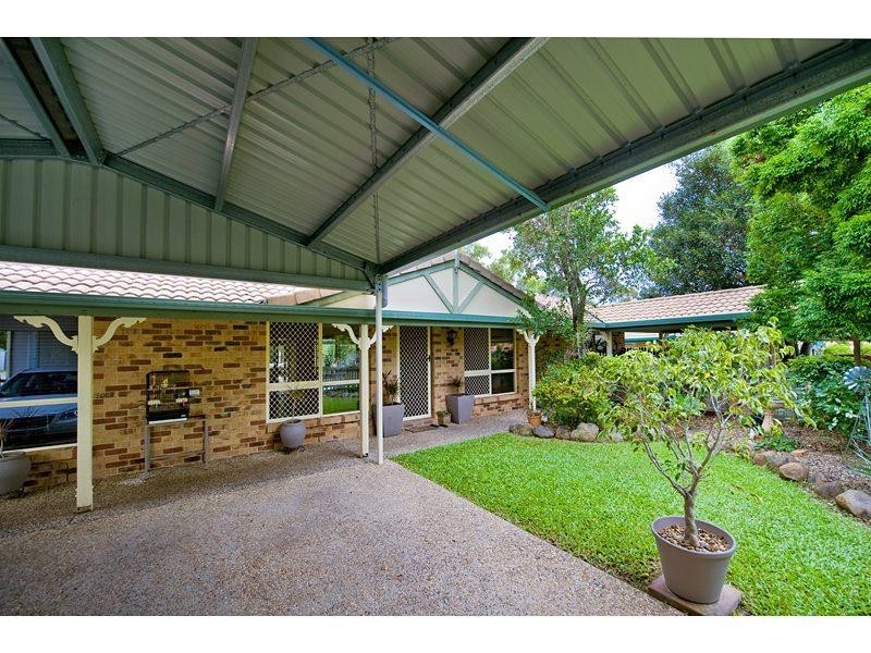 11 Kavanagh Crescent, Koongal QLD 4701