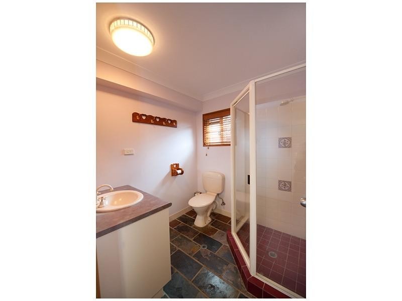 11 Kavanagh Crescent, Koongal QLD 4701