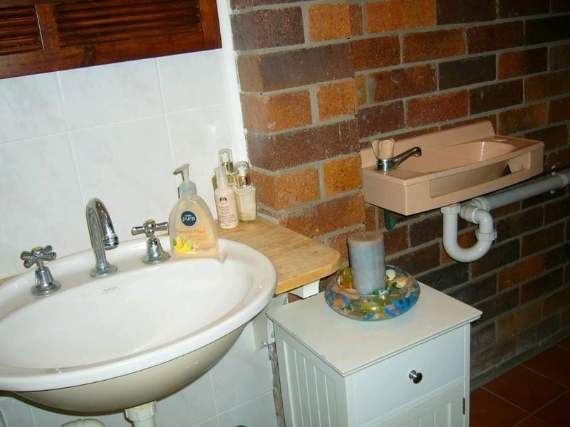 15 Jeffries Street, The Range QLD 4700