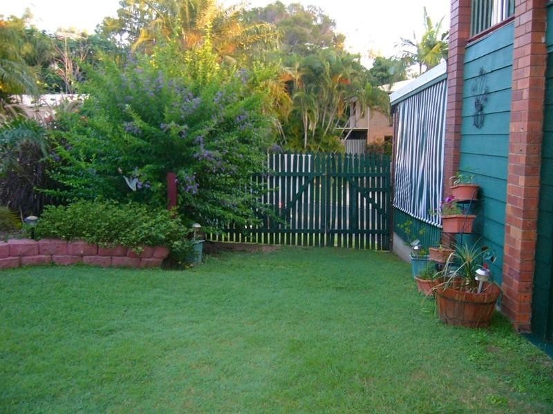 15 Jeffries Street, The Range QLD 4700