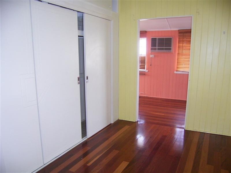 84 Clifton Street, Berserker QLD 4701