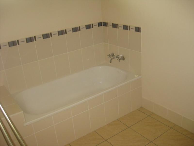 17 Mark Action Close, Parkhurst QLD 4702