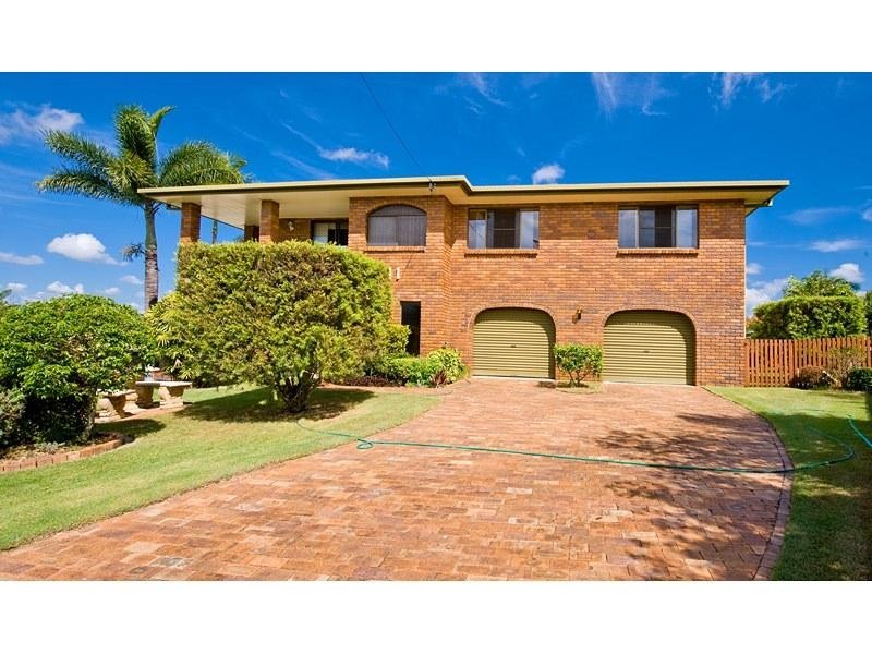 11 Pillich Court, Kawana QLD 4701