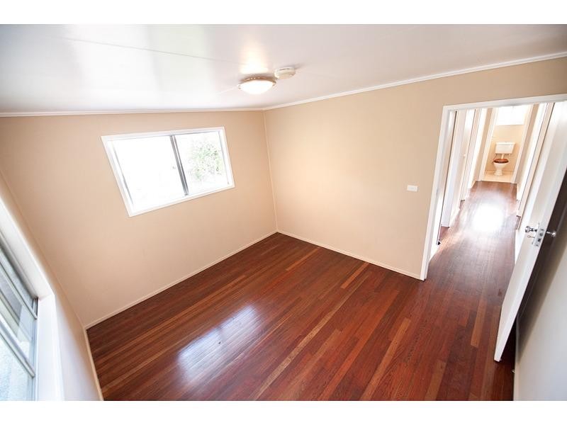 312 Saunders Street, Koongal QLD 4701