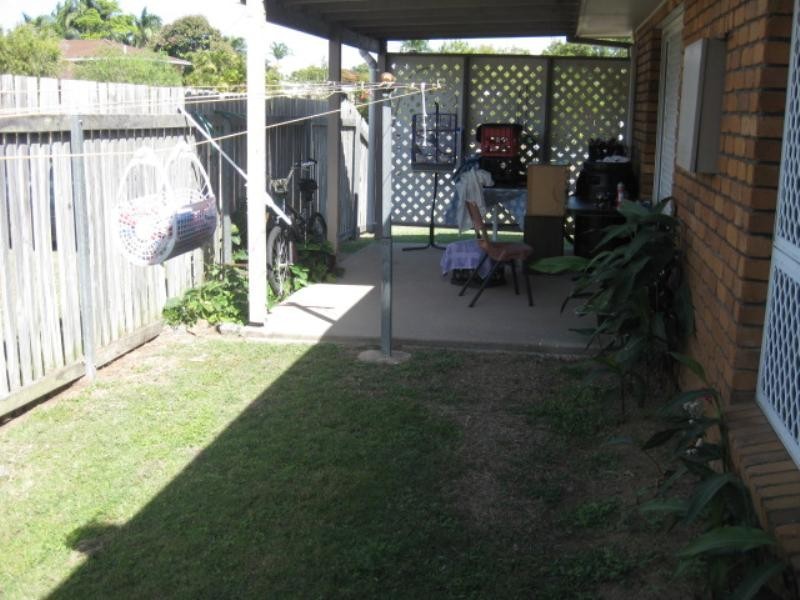 2/45 Denning Street, Park Avenue QLD 4701