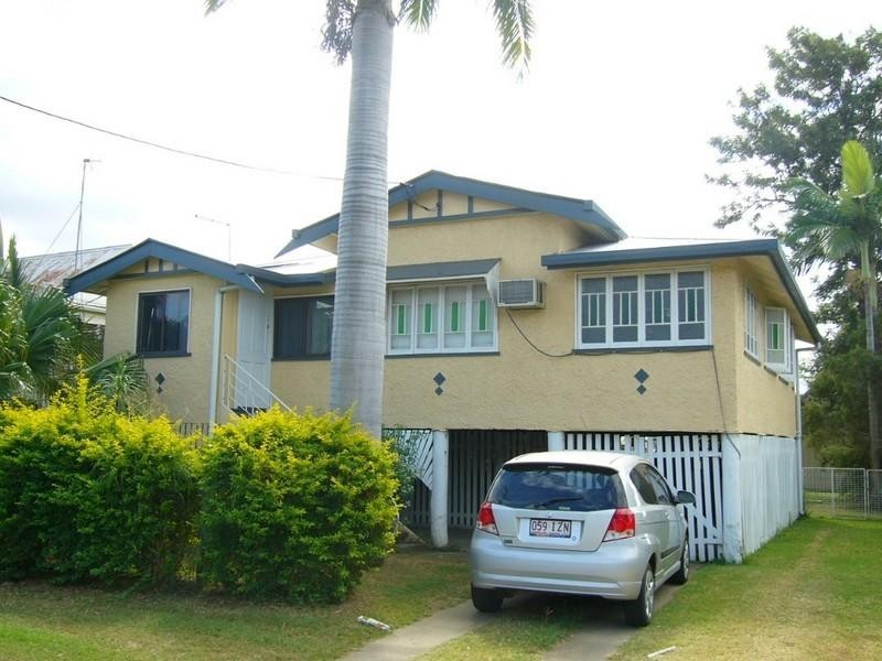 117 Lakes Creek Road, Berserker QLD 4701