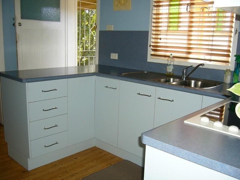 117 Lakes Creek Road, Berserker QLD 4701