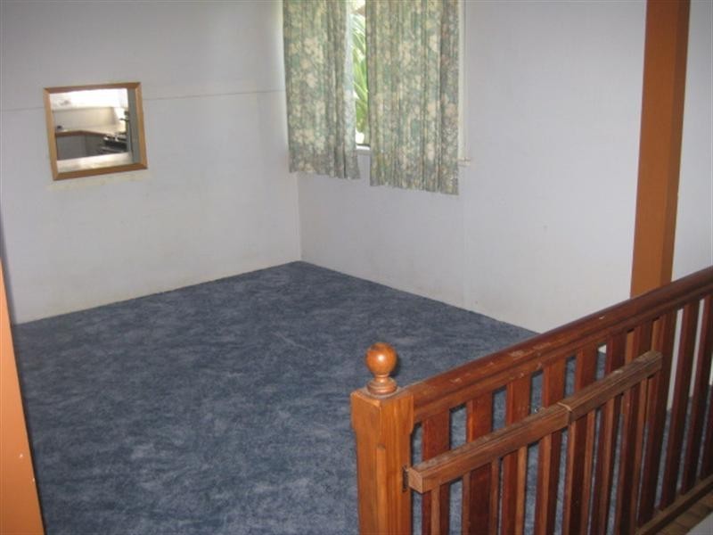 13 Card Street, Berserker QLD 4701