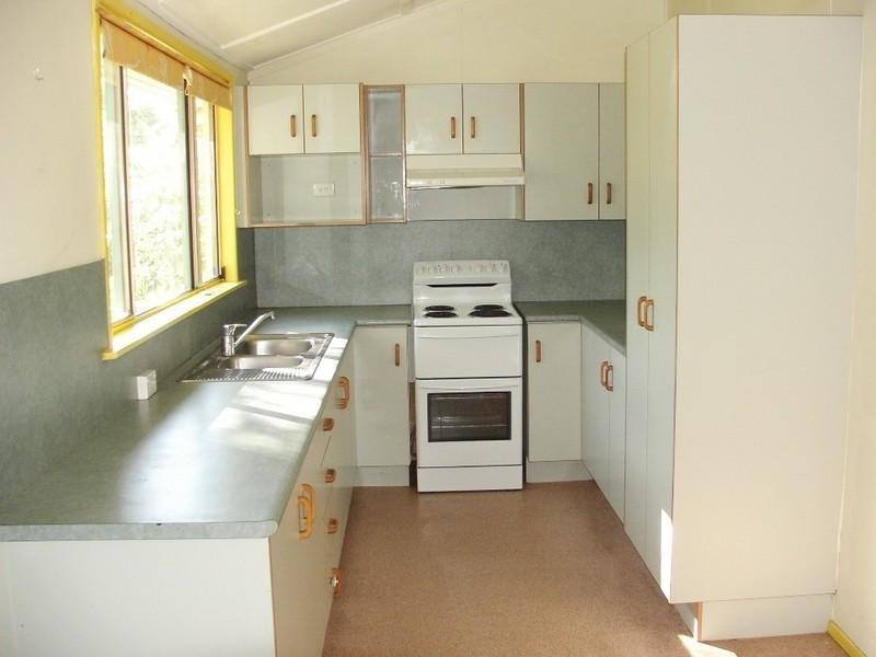 88 Harbourne Street, Koongal QLD 4701