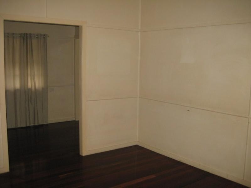 128 Edington Street, Berserker QLD 4701