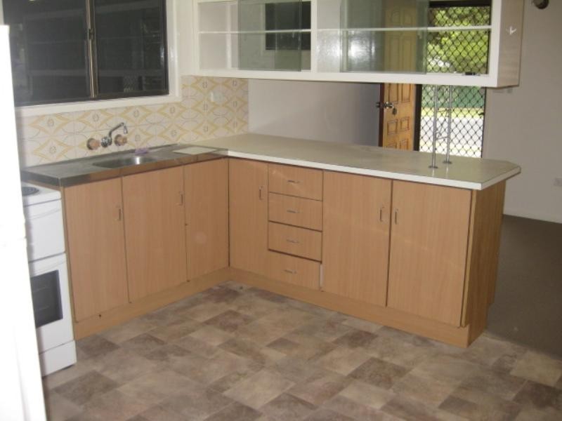 1/223 Upper Dawson Road, Allenstown QLD 4700