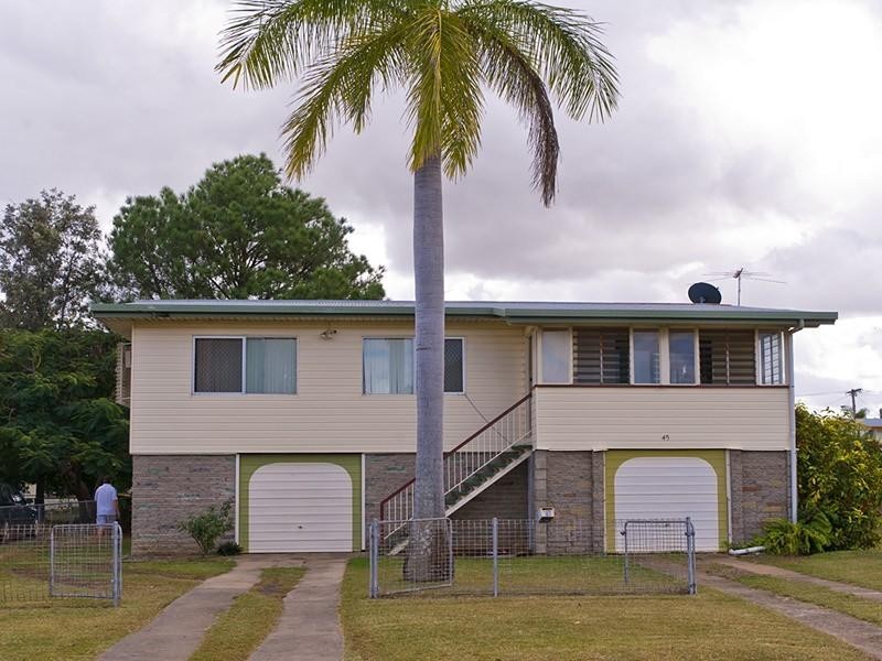 45 Gray Street, Park Avenue QLD 4701