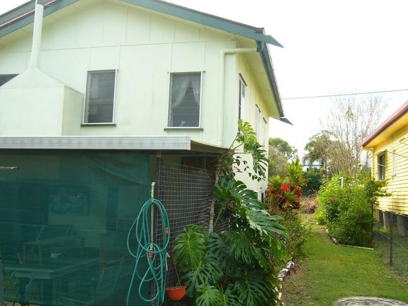 27 Goodson Street, West Rockhampton QLD 4700