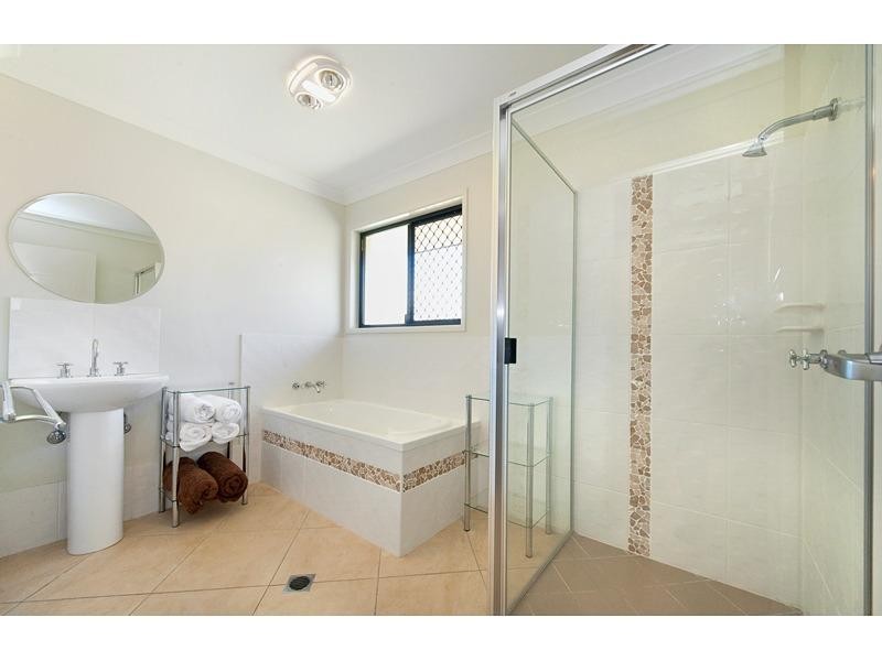 64 Perrott Drive, Rockyview QLD 4701