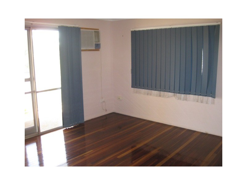 18 Lawrie Street, Gracemere QLD 4702