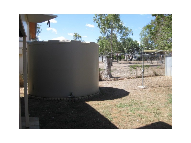 18 Lawrie Street, Gracemere QLD 4702